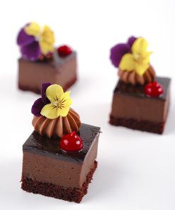 Website Flourless Chocolate Cake3